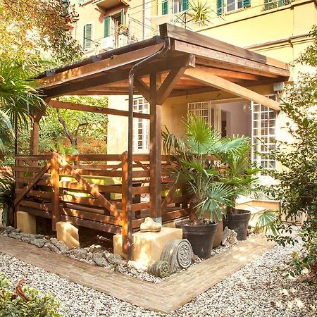 Urban Jungle Apartment Болоня Екстериор снимка